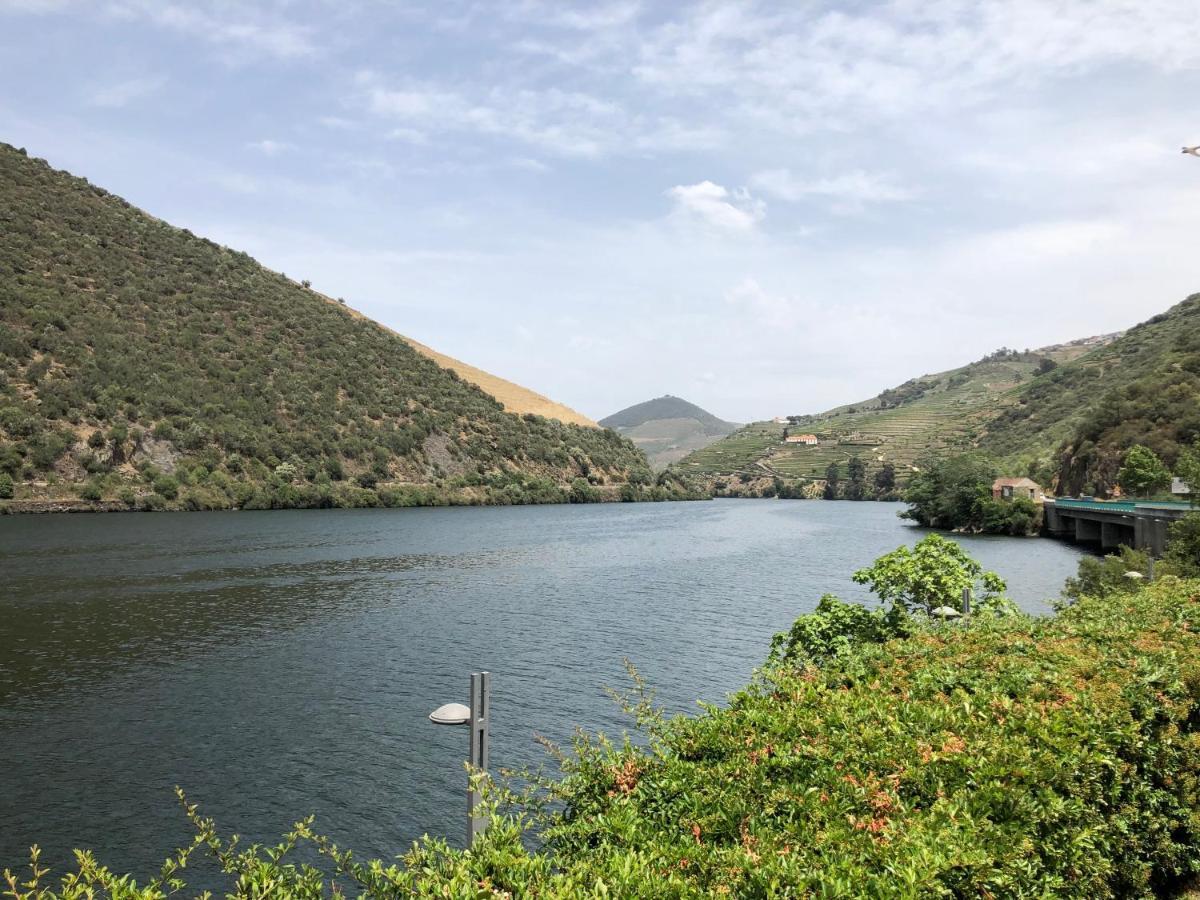 Castas Do Douro Villa Tabuaco Exterior photo