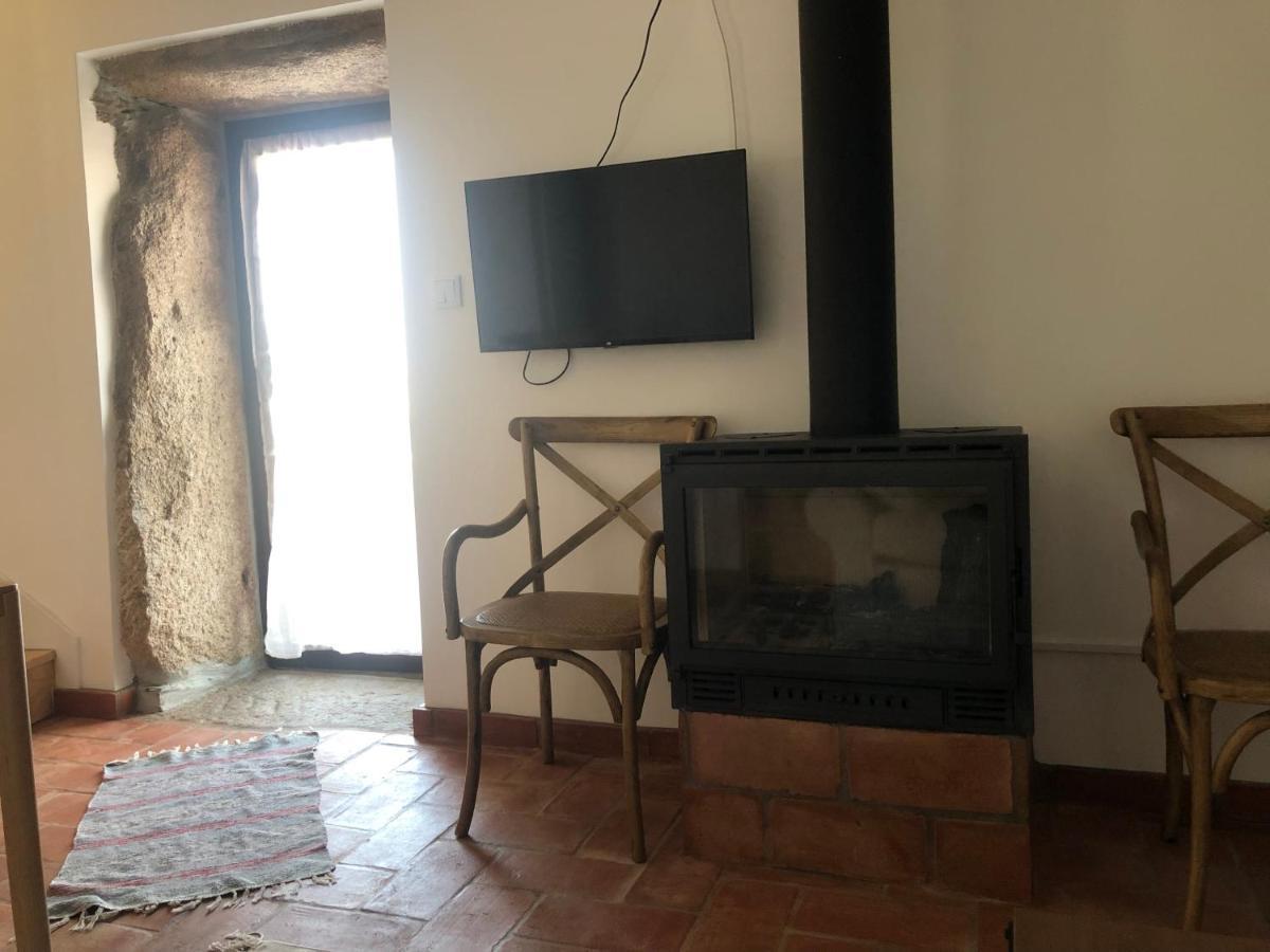 Castas Do Douro Villa Tabuaco Exterior photo